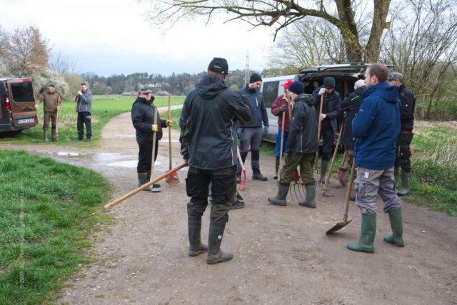 Arbeitsantritt im Wiesengrund