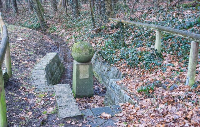 Monument der Sigenaquelle ©JH