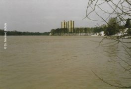 Hochwasser-Meer Das Hochwasser überflutete den gesamten Wiesengrund unterhalb Reichelsdorf