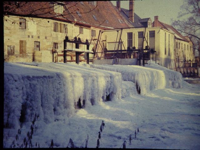 Vereistes Wehr der Gerasmühle